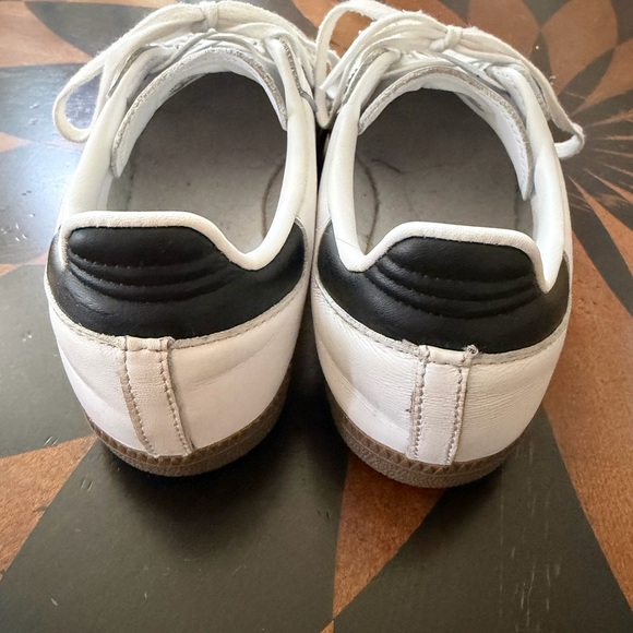 Adidas Kids White and Black Sneakers - Picture 4 of 6